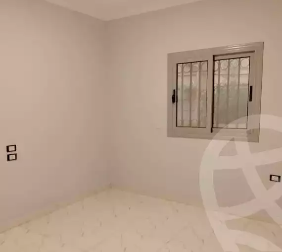 https://aqarmap.com.eg/en/listing/5369808-for-rent-cairo-al-oubour-el-hay-el-taseaa-el-thaqafa-st
