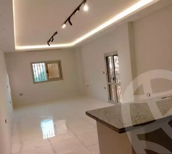 https://aqarmap.com.eg/en/listing/5369808-for-rent-cairo-al-oubour-el-hay-el-taseaa-el-thaqafa-st