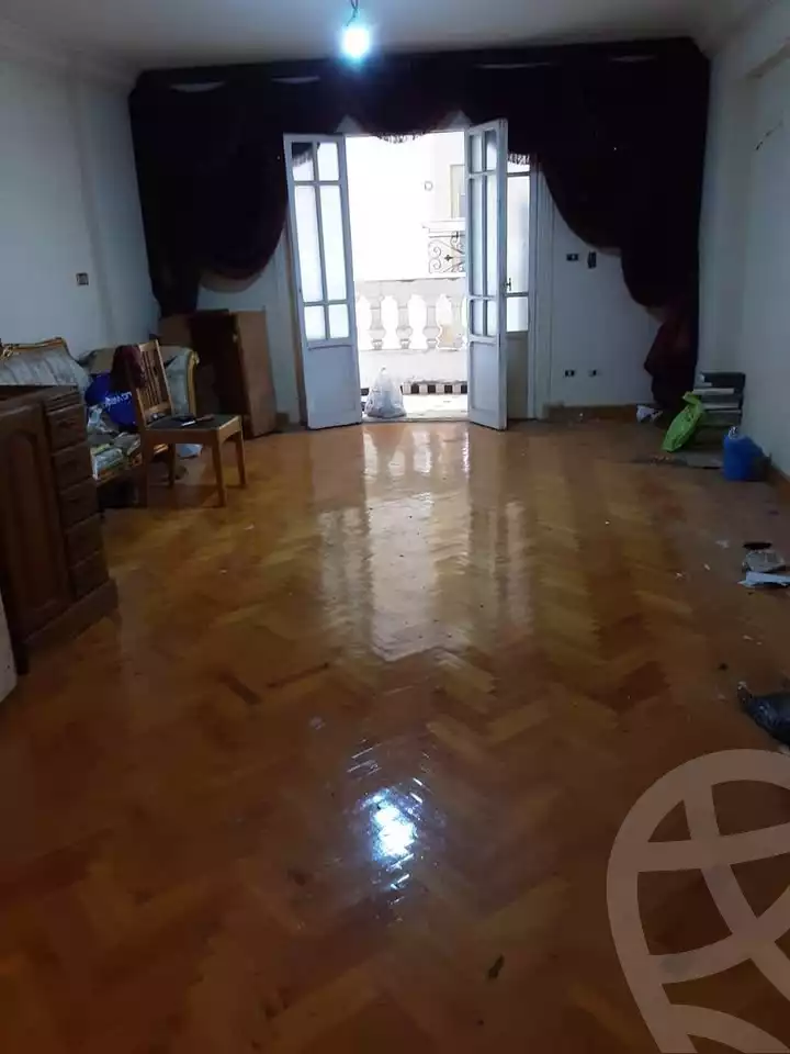 https://aqarmap.com.eg/en/listing/5370830-for-sale-alexandria-ganaklis-shr-mrtdy-bsh