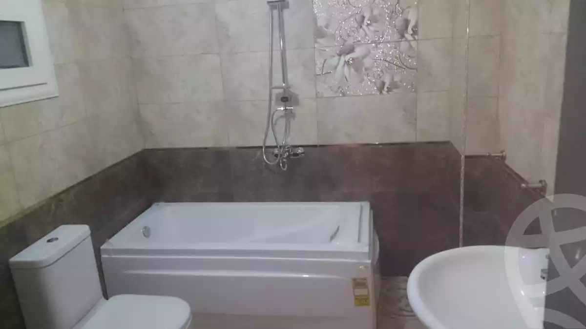 https://aqarmap.com.eg/en/listing/5370833-for-sale-cairo-manial-el-rawda-st