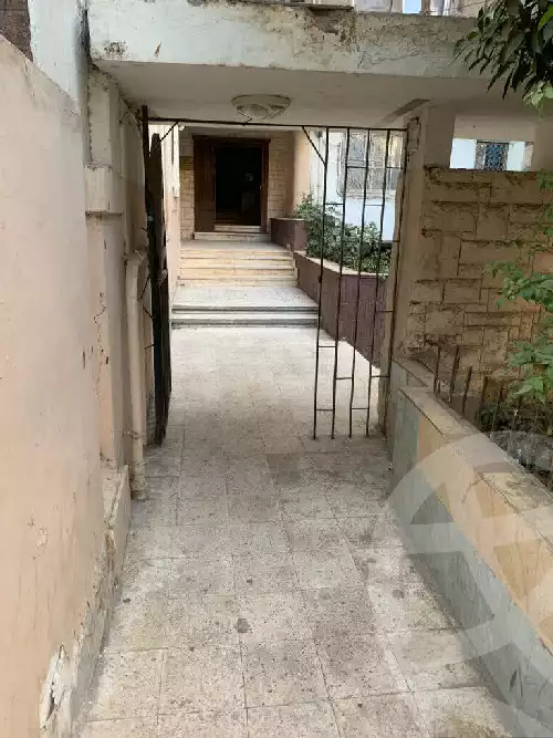 https://aqarmap.com.eg/en/listing/5371579-for-sale-cairo-el-agouza-madint-el-eaalam-al-almean-st