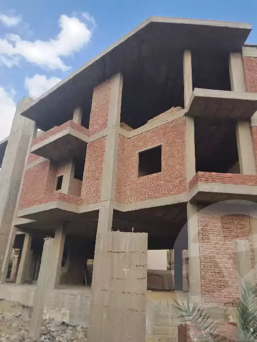 https://aqarmap.com.eg/en/listing/5372824-for-sale-cairo-new-cairo-90th-street-south-teseen-st