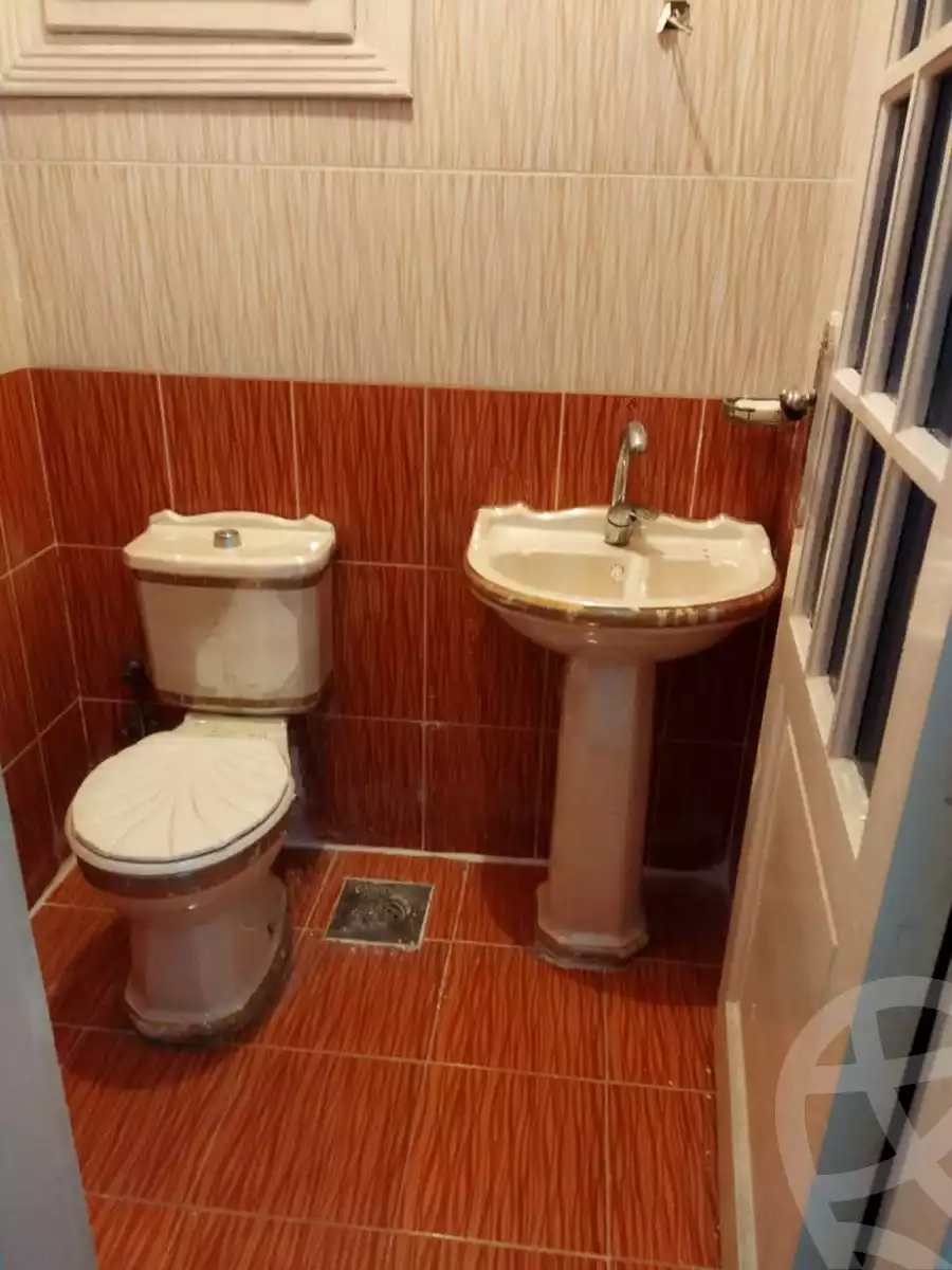 https://aqarmap.com.eg/en/listing/5373596-for-sale-alexandria-moharram-bey-grin-st