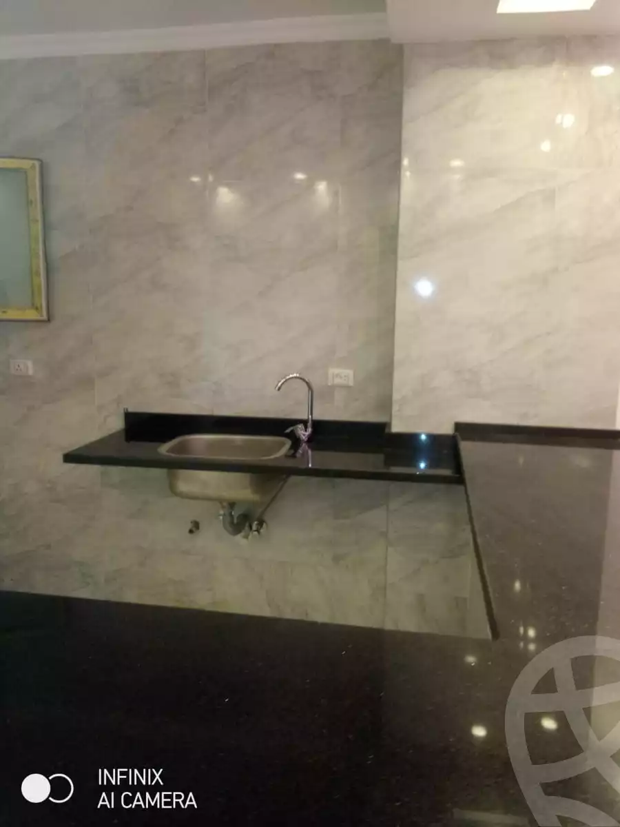 https://aqarmap.com.eg/ar/listing/5377008-for-rent-cairo-helwan-hadayek-helwan-nile-corniche-st