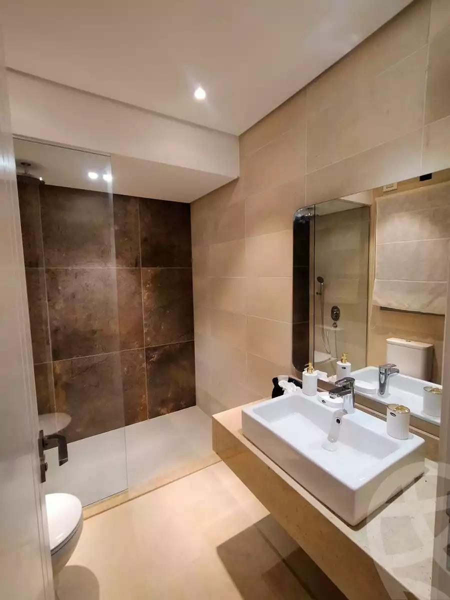 https://aqarmap.com.eg/ar/listing/5379203-for-sale-cairo-el-sheikh-zayed-city-compounds-kmbwnd-fyldj-wyst-dr-llttwyr