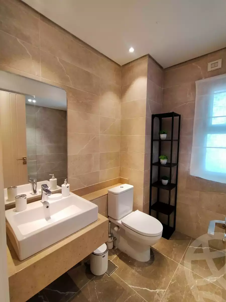 https://aqarmap.com.eg/ar/listing/5379203-for-sale-cairo-el-sheikh-zayed-city-compounds-kmbwnd-fyldj-wyst-dr-llttwyr