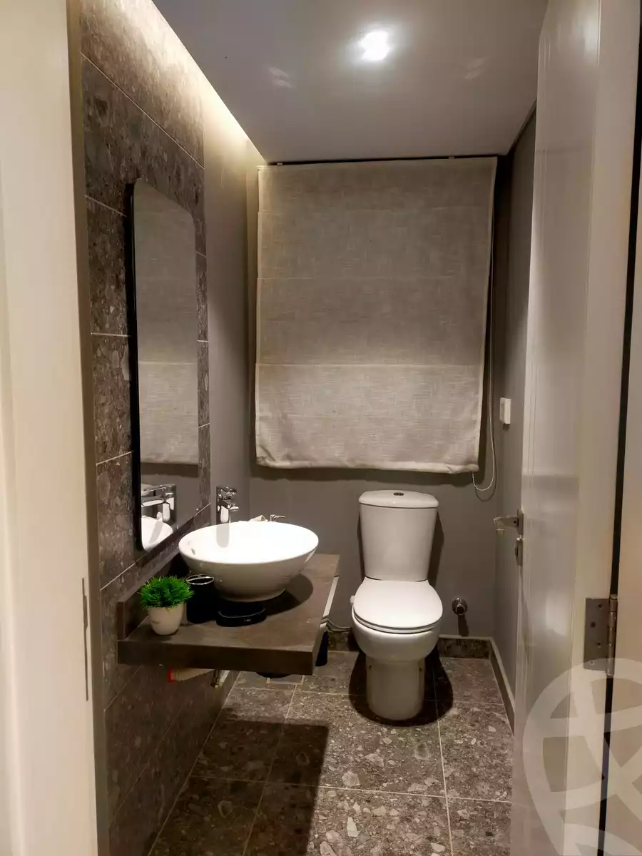 https://aqarmap.com.eg/ar/listing/5379203-for-sale-cairo-el-sheikh-zayed-city-compounds-kmbwnd-fyldj-wyst-dr-llttwyr