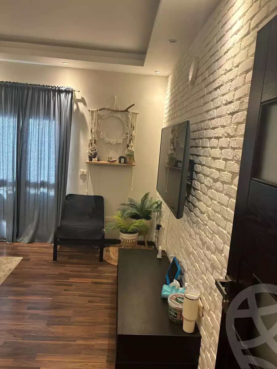https://aqarmap.com.eg/en/listing/5379319-for-sale-cairo-el-sheikh-zayed-city-small-investor