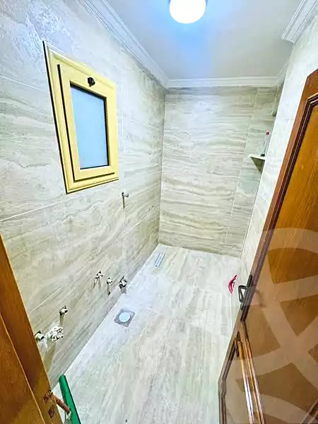 https://aqarmap.com.eg/en/listing/5382191-for-sale-alexandria-bakoos