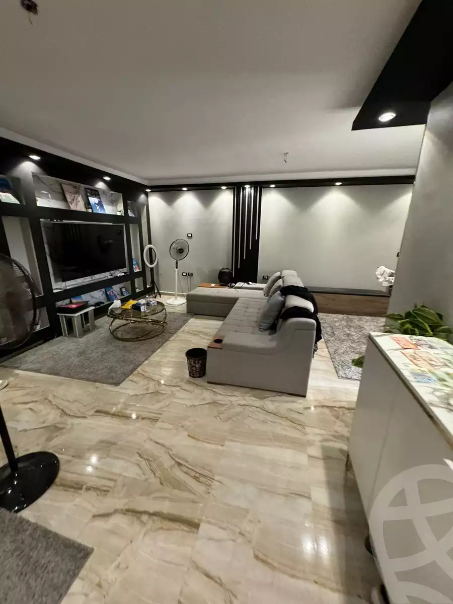 https://aqarmap.com.eg/en/listing/5384856-for-sale-cairo-mokattam-el-hadabah-el-wosta-el-mantaqa-el-talta