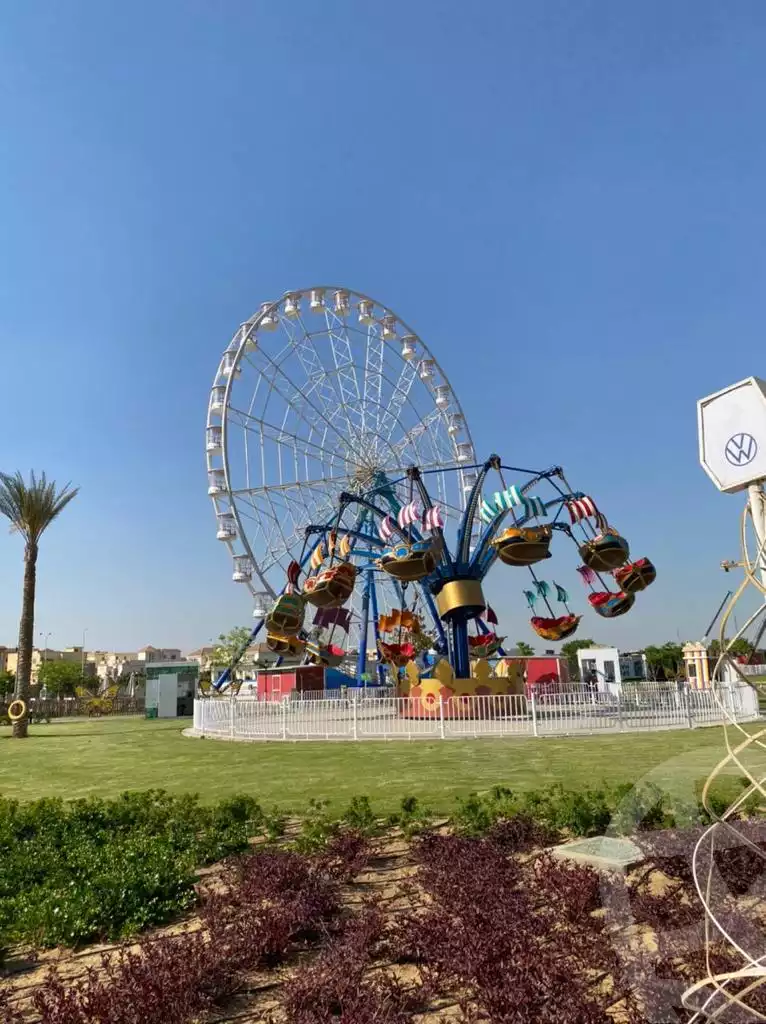 https://aqarmap.com.eg/en/listing/5385436-for-sale-cairo-el-sheikh-zayed-city-compounds-zyd-wr-llttwyr-z-tower