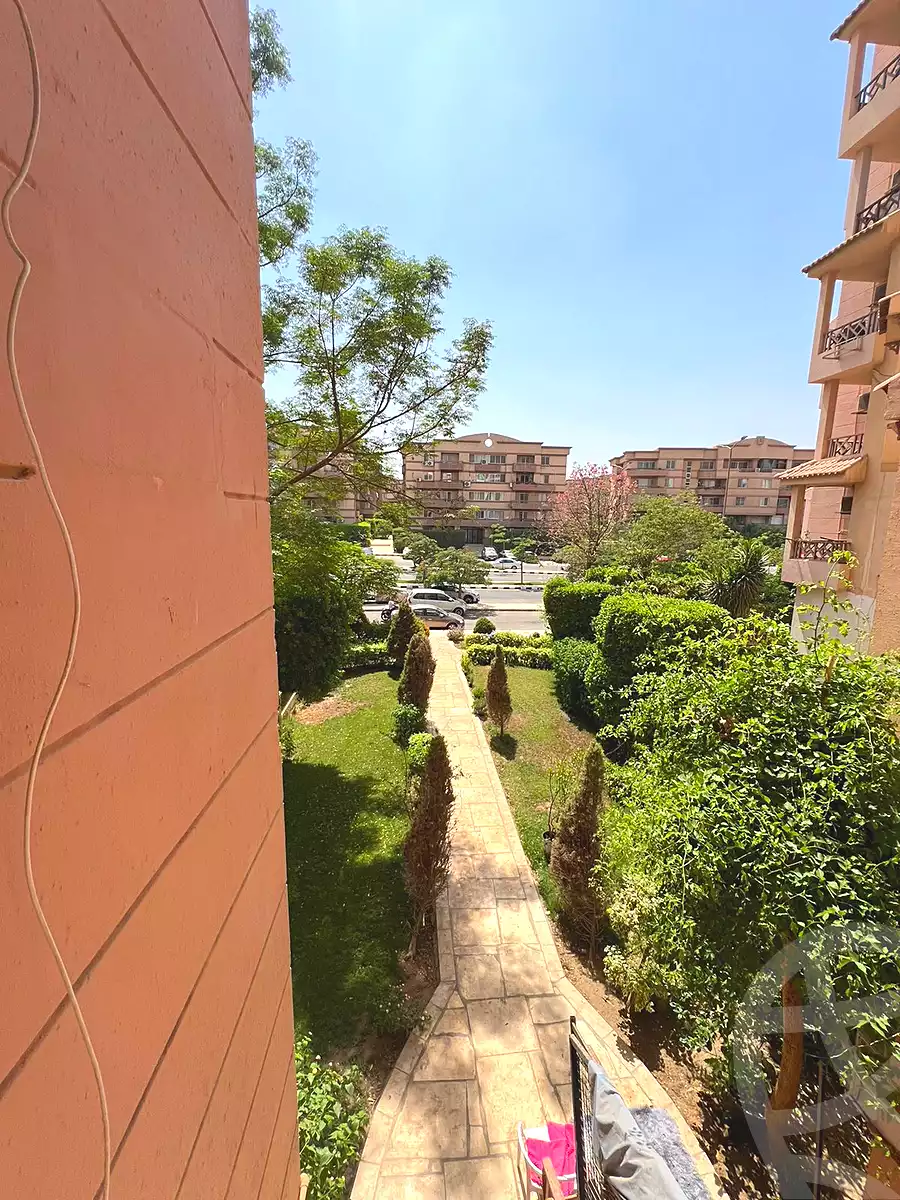 https://aqarmap.com.eg/ar/listing/5386697-for-sale-cairo-new-cairo-lrhb-city-phase-5-ibn-al-nafees-st