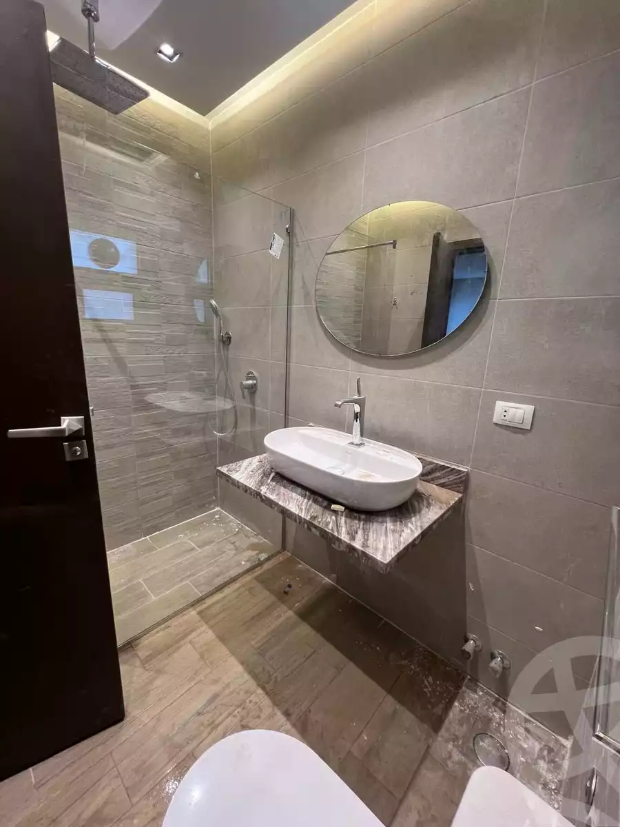 https://aqarmap.com.eg/en/listing/5387473-for-rent-cairo-new-cairo-madinaty-lmntq-lwl-fylt-talaat-mostafa-rd