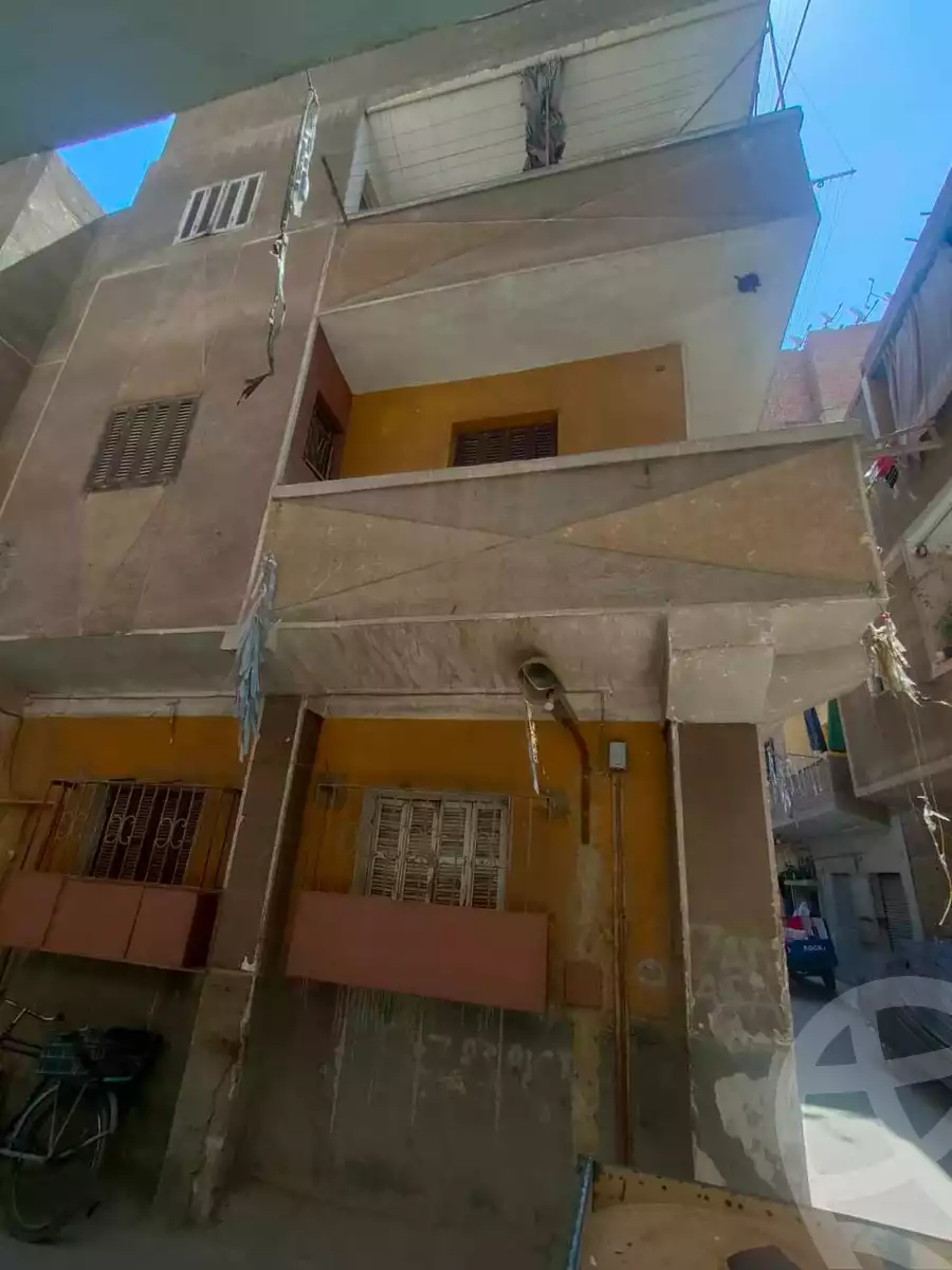 https://aqarmap.com.eg/ar/listing/5388166-for-sale-cairo-ain-shams-ain-shams-el-sharkia