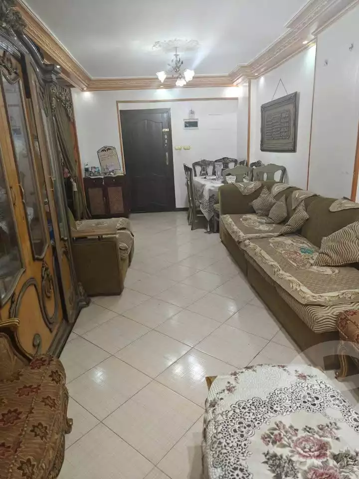 https://aqarmap.com.eg/en/listing/5388198-for-sale-alexandria-bolekly-wnjdt
