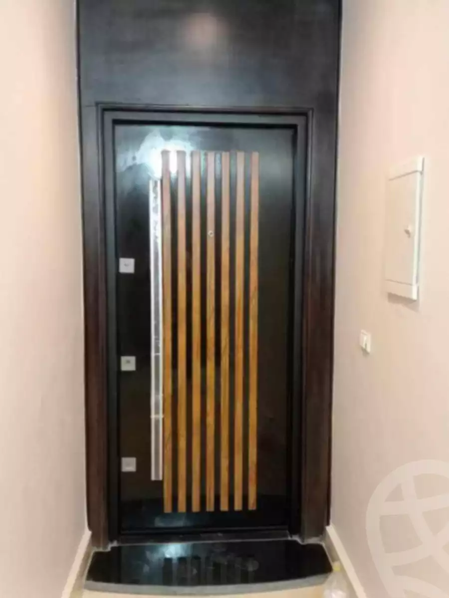 https://aqarmap.com.eg/en/listing/5388386-for-sale-cairo-el-sheikh-zayed-city-compounds-zayed-heights-compound