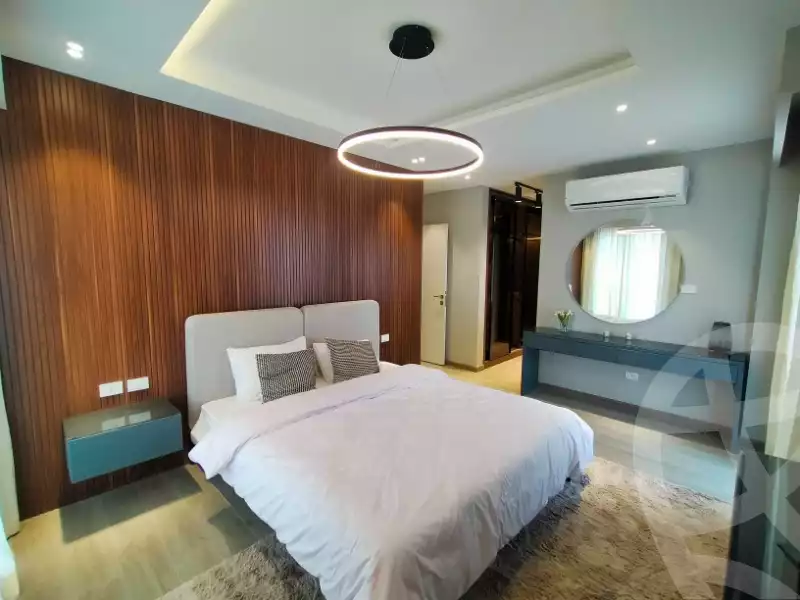 https://aqarmap.com.eg/en/listing/5389485-for-sale-cairo-el-sheikh-zayed-city-compounds-kmbwnd-fyldj-wyst-dr-llttwyr