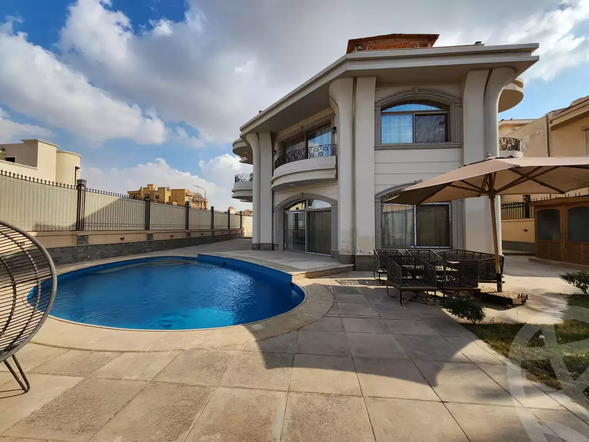 https://aqarmap.com.eg/en/listing/5390397-for-sale-cairo-new-cairo-compounds-golden-heights-1