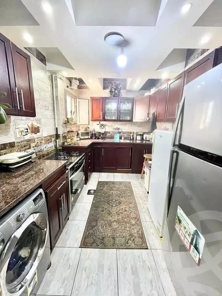https://aqarmap.com.eg/ar/listing/5390921-for-sale-alexandria-lauran-alexandria-lauran-abd-el-khalik-tharwat-st