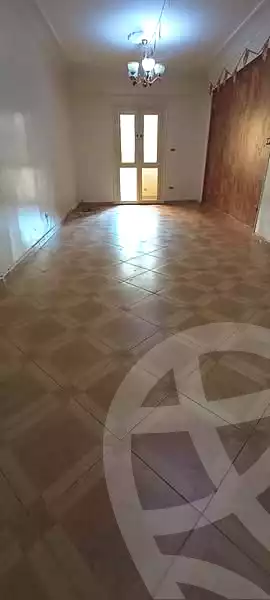 https://aqarmap.com.eg/ar/listing/5391118-for-rent-alexandria-l-jmy-lbytsh-el-hay-st