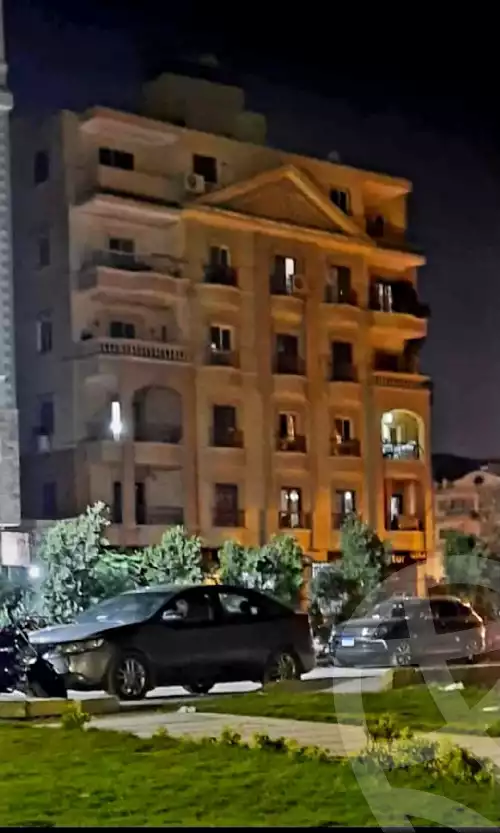 https://aqarmap.com.eg/en/listing/5392878-for-sale-cairo-mokattam-el-hadabah-el-wosta-6th-zone-street-33