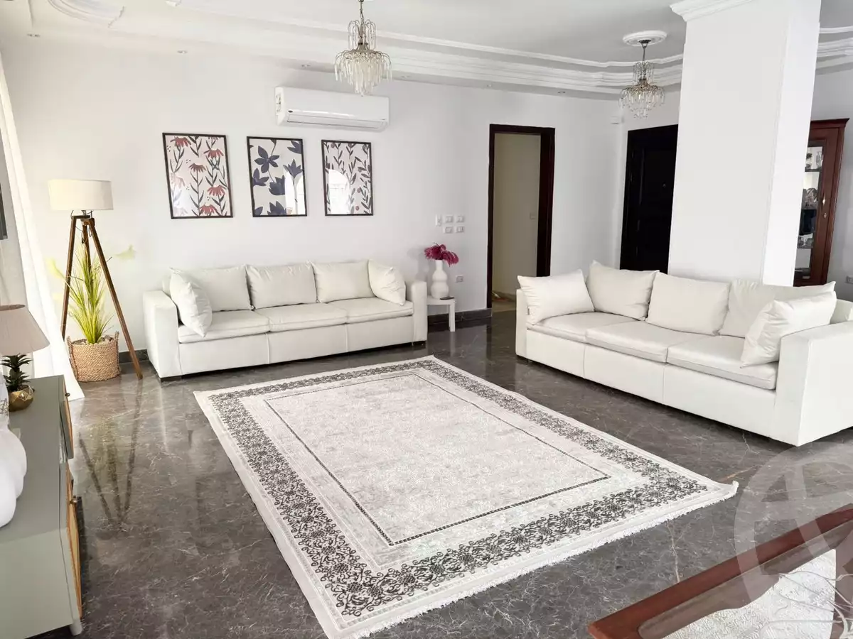 https://aqarmap.com.eg/ar/listing/5394990-for-rent-cairo-new-cairo-compounds-hyde-park-centre-ville-hyde-park