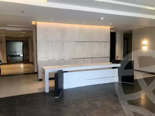 https://aqarmap.com.eg/en/listing/5396328-for-rent-cairo-new-cairo-compounds-hyde-park-business-district