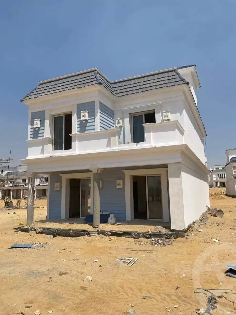 https://aqarmap.com.eg/en/listing/5398174-for-sale-cairo-new-cairo-compounds-mountain-view1-1-compound