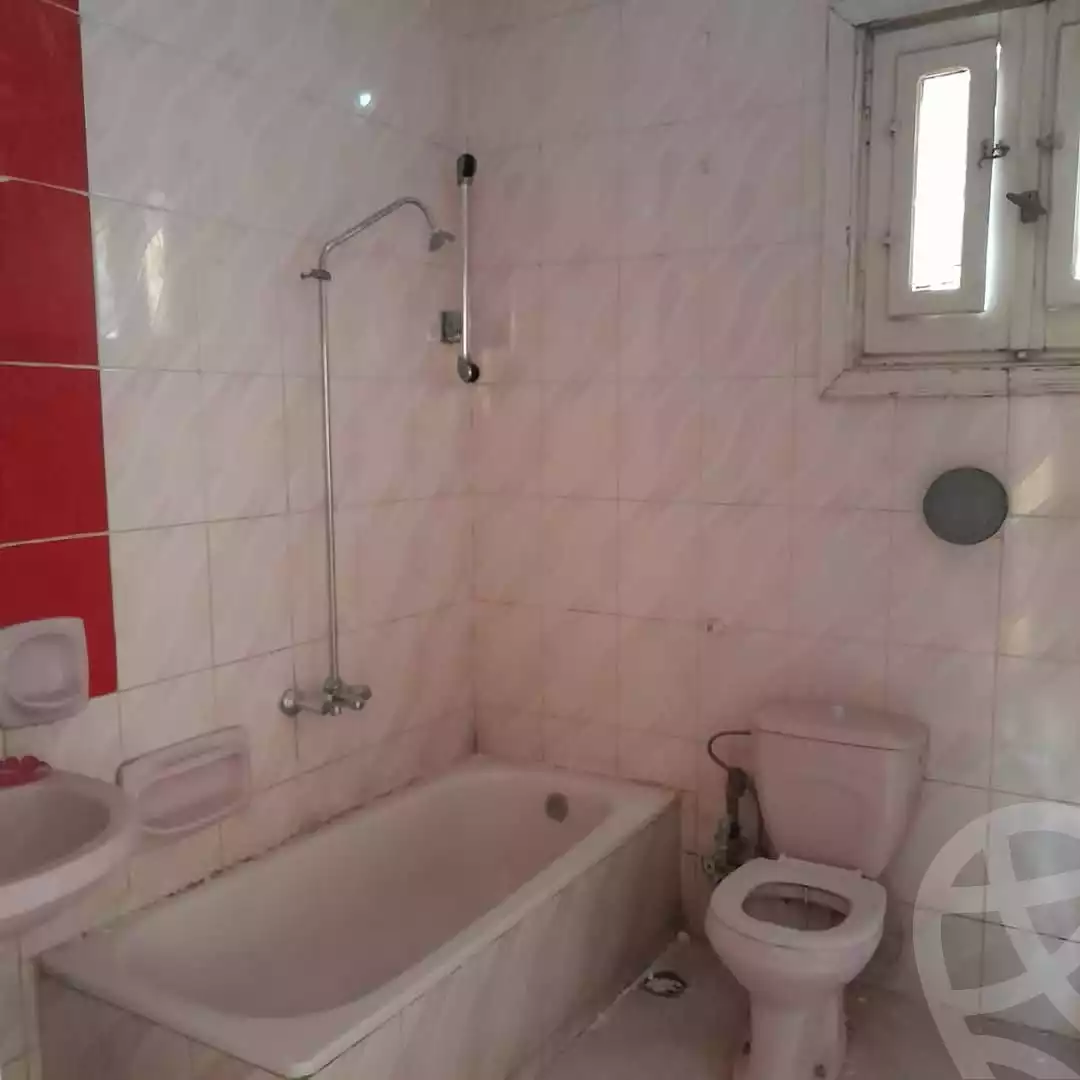 https://aqarmap.com.eg/en/listing/5399185-for-sale-cairo-dar-el-salam-l-yswy-hussein-ibrahim-st