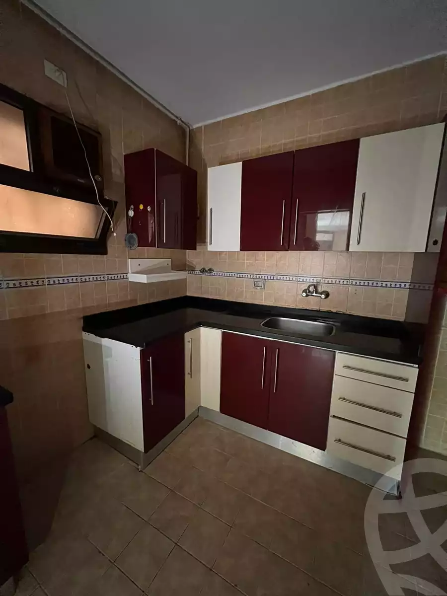 https://aqarmap.com.eg/ar/listing/5401627-for-sale-cairo-new-cairo-lrhb-city-phase-5-ibn-al-haytham-st
