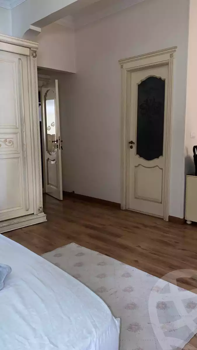 https://aqarmap.com.eg/en/listing/5405562-for-sale-cairo-new-cairo-ganob-el-akadamiya-south-academy-h-amr-ibn-el-ass-st