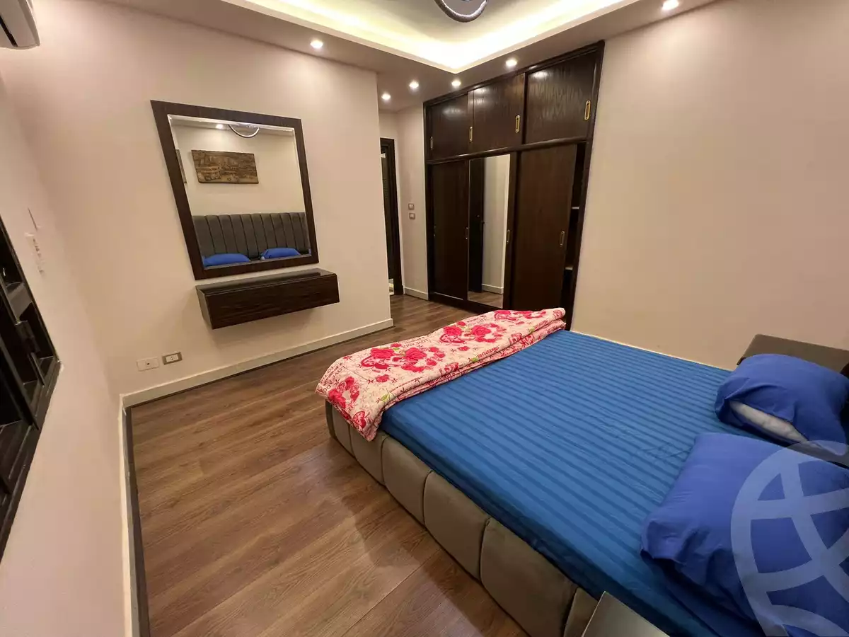 https://aqarmap.com.eg/en/listing/5405998-for-sale-cairo-new-cairo-lrhb-city-phase-5-ibn-rushd-st