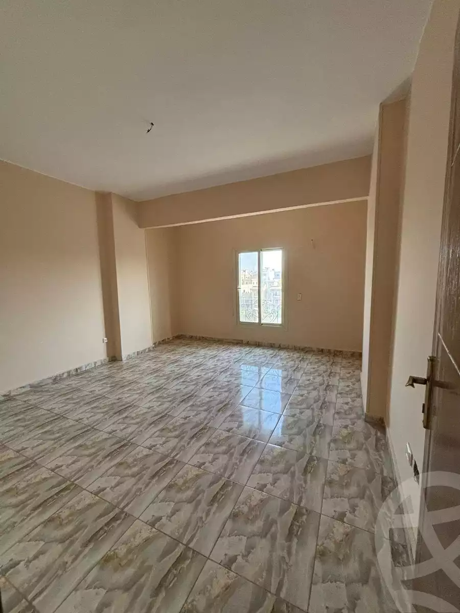 https://aqarmap.com.eg/en/listing/5411293-for-rent-cairo-new-cairo-el-ahyaa-fourth-neighborhood-street-6