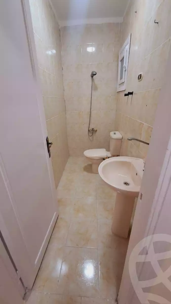 https://aqarmap.com.eg/en/listing/5411592-for-sale-alexandria-l-jmy-shataa-el-nakheel