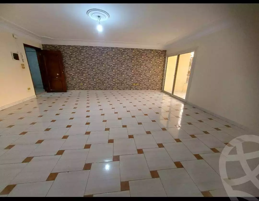 https://aqarmap.com.eg/en/listing/5412811-for-sale-cairo-mokattam-lhdb-l-ly-adly-el-melegy-st