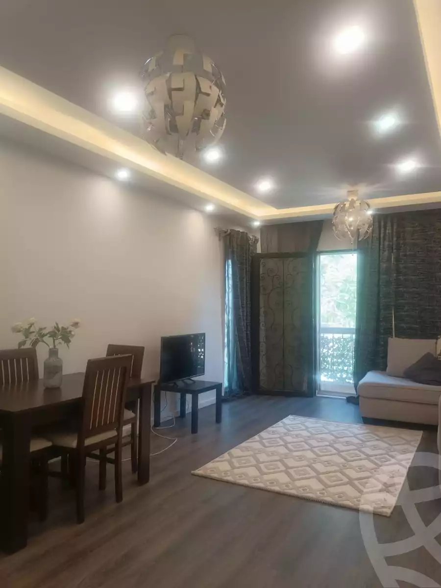 https://aqarmap.com.eg/en/listing/5414246-for-rent-cairo-new-cairo-lrhb-city-mtdd-lrhb-phase-8