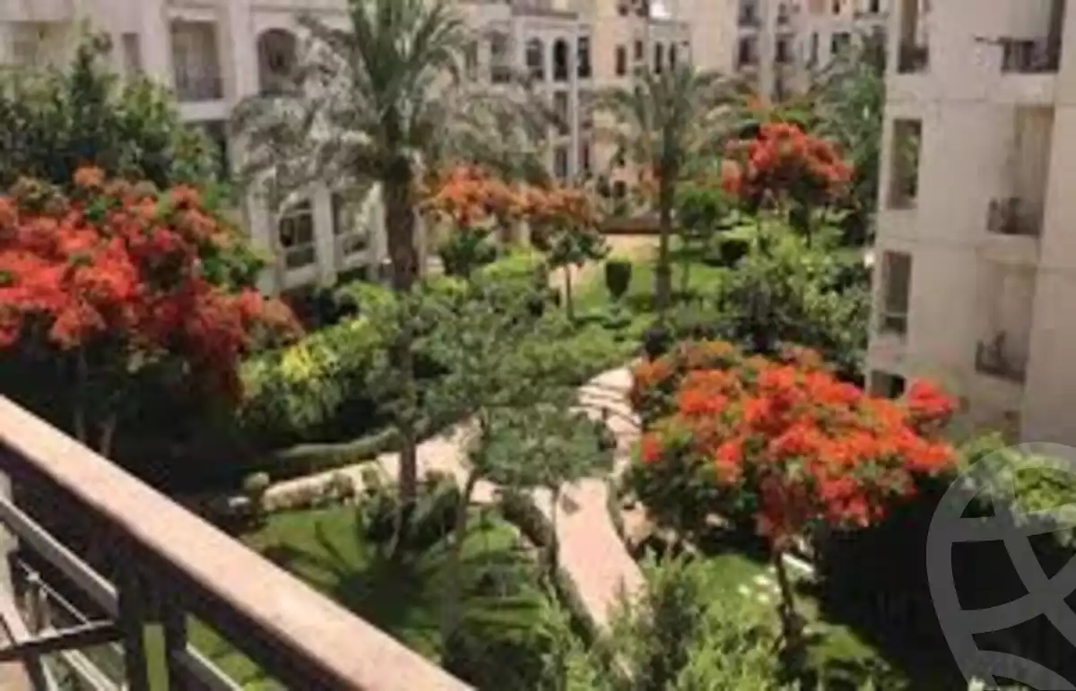 https://aqarmap.com.eg/en/listing/5416511-for-sale-cairo-el-sheikh-zayed-city-compounds-hadayek-el-mohandiseen