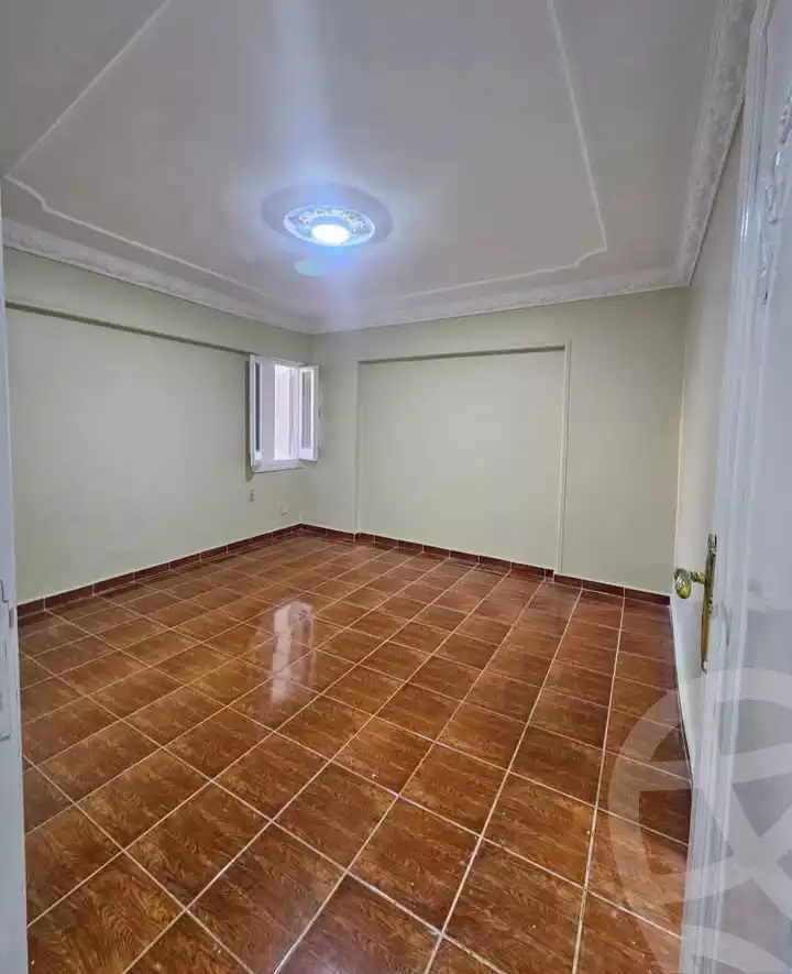 https://aqarmap.com.eg/en/listing/5417292-for-sale-alexandria-el-asafra-shr-jml-bd-lnsr