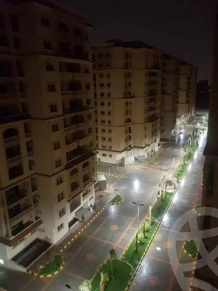 https://aqarmap.com.eg/en/listing/5418393-for-sale-cairo-al-oubour-tryq-msr-sm-yly-lshrwy-moon-city