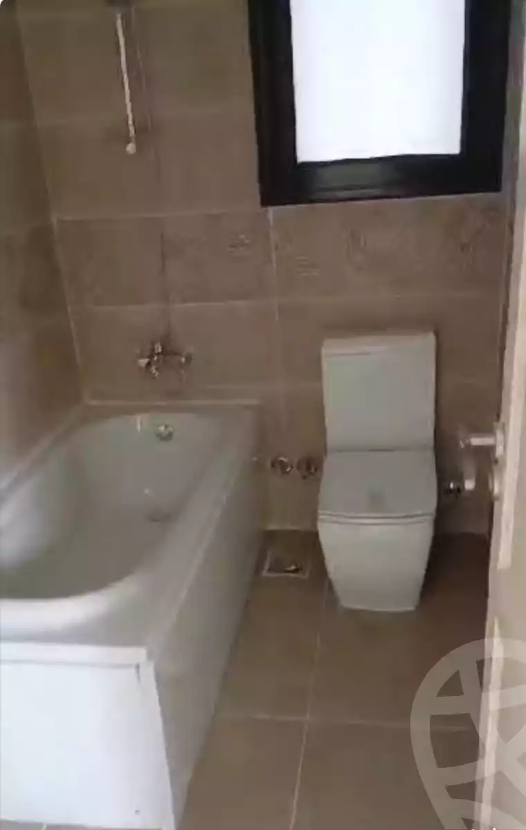 https://aqarmap.com.eg/ar/listing/5419544-for-rent-cairo-new-administrative-capital-r7-celia-mntq-l-mrt-1