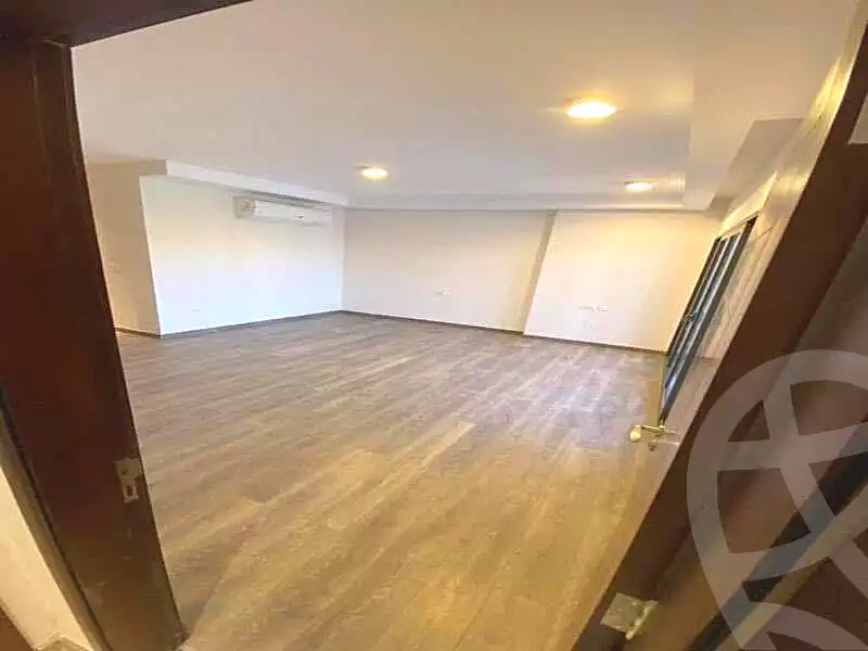 https://aqarmap.com.eg/en/listing/5421394-for-sale-cairo-el-sheikh-zayed-city-compounds-zyd-wr-llttwyr-park-towers-zed-el-sheikh-zayed-compound