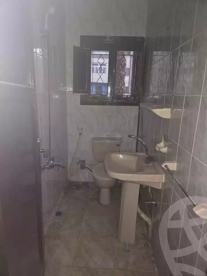 https://aqarmap.com.eg/en/listing/5422925-for-rent-cairo-15th-of-may-mjwr-15