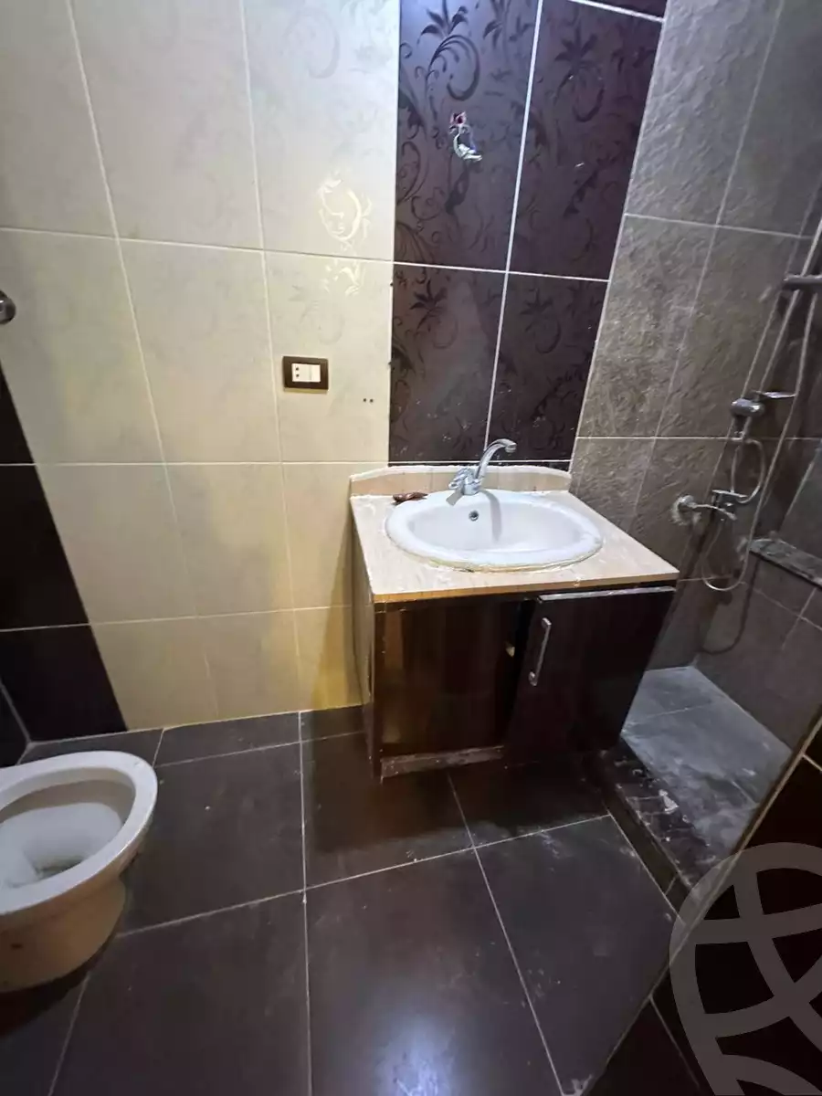 https://aqarmap.com.eg/en/listing/5423613-for-sale-cairo-mokattam-el-hadabah-el-wosta-8th-zone