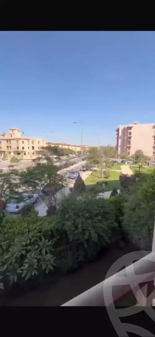 https://aqarmap.com.eg/en/listing/5424666-for-sale-cairo-new-cairo-lrhb-city-phase-5-ibn-al-nafees-st
