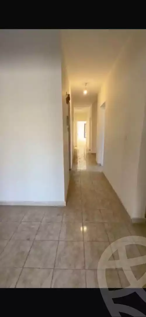 https://aqarmap.com.eg/en/listing/5424666-for-sale-cairo-new-cairo-lrhb-city-phase-5-ibn-al-nafees-st
