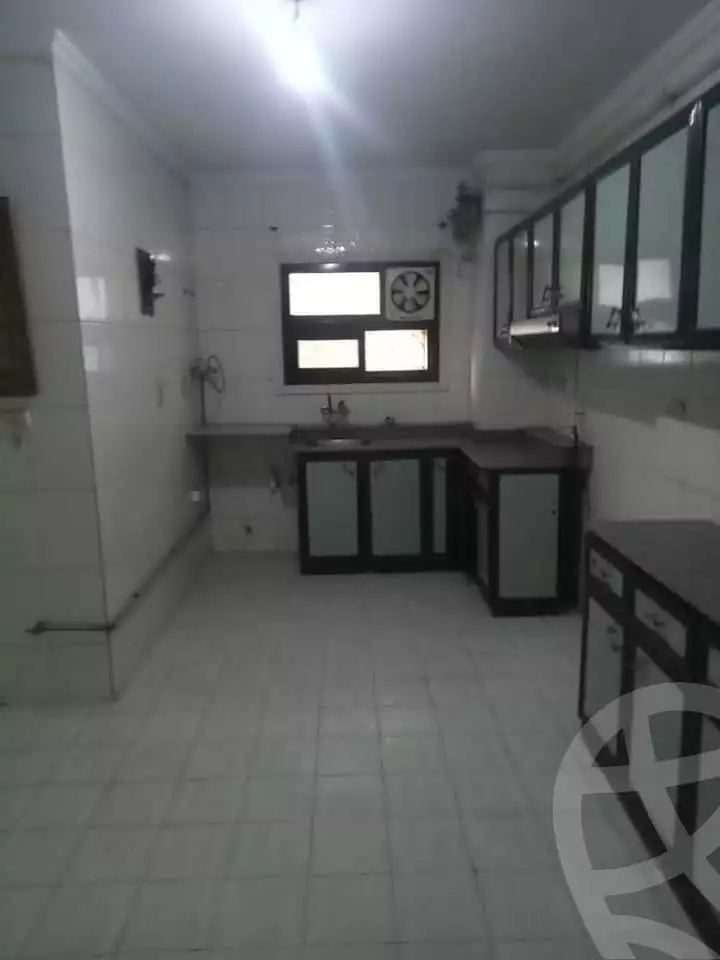 https://aqarmap.com.eg/en/listing/5426932-for-rent-cairo-mokattam-lhdb-l-ly-shareaa-9