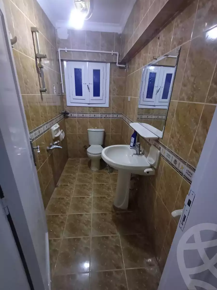 https://aqarmap.com.eg/en/listing/5427096-for-rent-cairo-mokattam-lhdb-l-ly