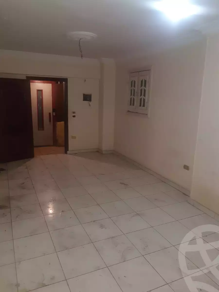 https://aqarmap.com.eg/ar/listing/5431564-for-rent-cairo-ain-shams-ain-shams-el-sharkia-el-eshrein-stt