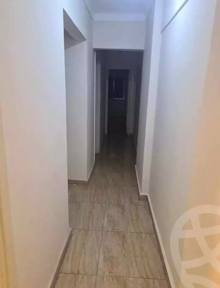 https://aqarmap.com.eg/en/listing/5433824-for-sale-alexandria-ganaklis-shr-mrtdy-bsh