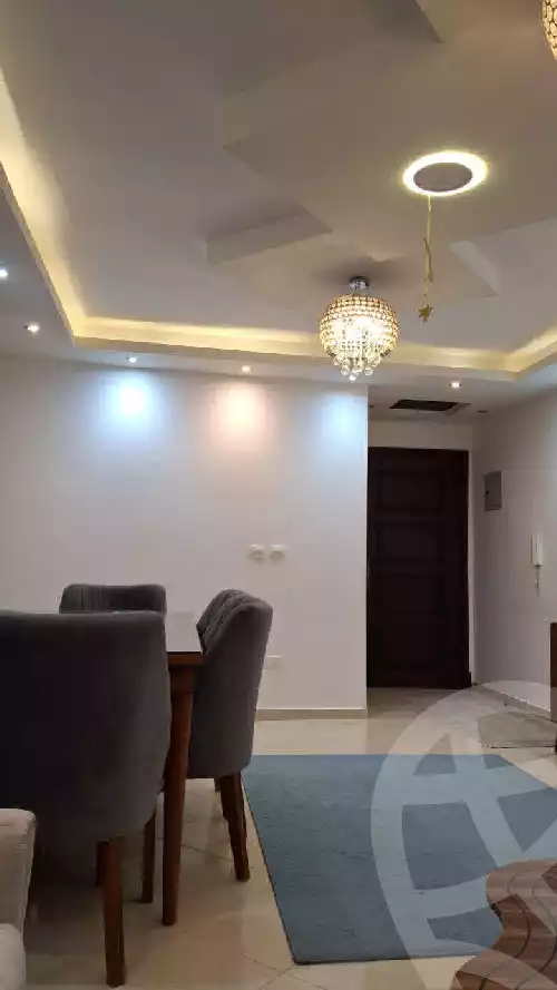https://aqarmap.com.eg/en/listing/5434042-for-sale-cairo-el-sheikh-zayed-city-compounds-jn-1